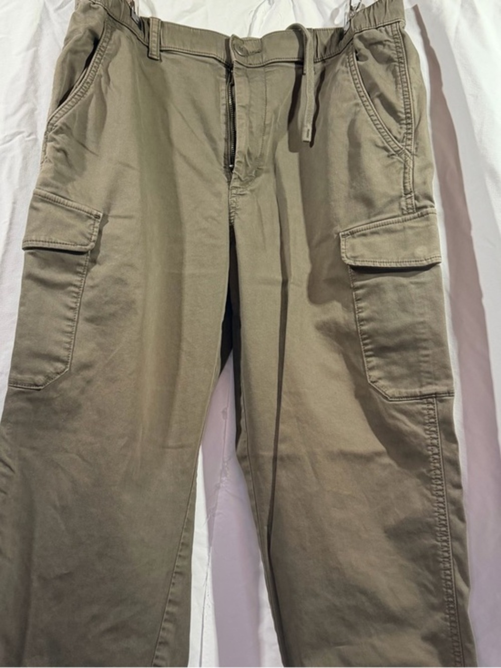 Uniqlo Olive Green Cargo Trousers - Utility Fit
